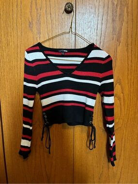 Fashion Nova Black Red White Striped V-Neck Lace-Up Crop Top